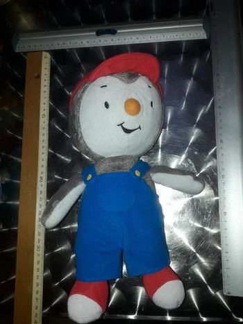 Tchoupi et doudou peluche