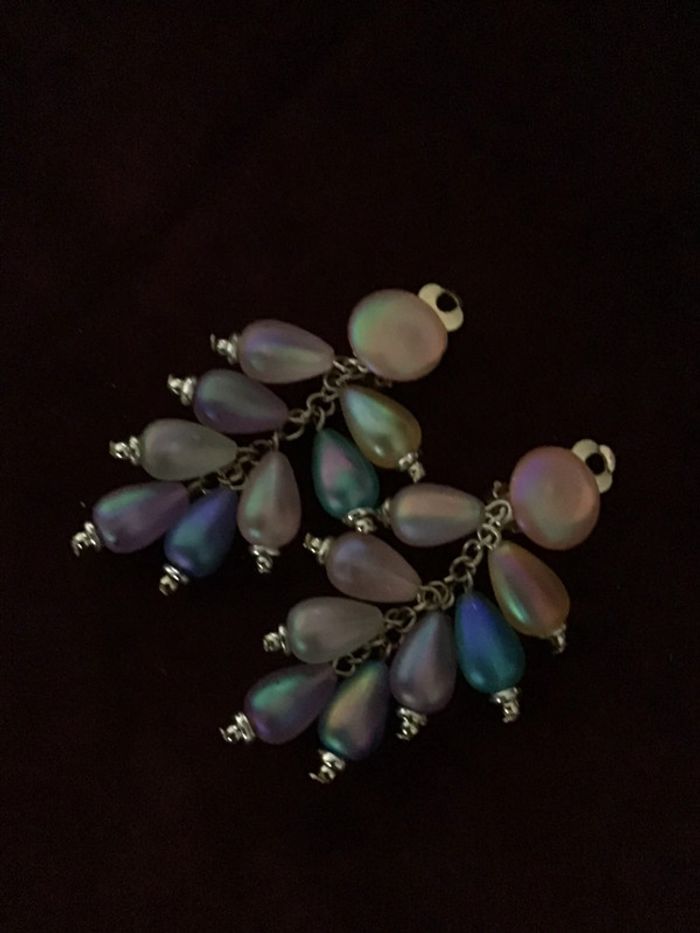 Très beaux clips vintage. Années 80 - photo numéro 2