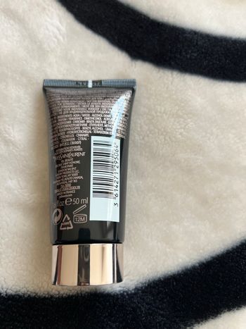 Lait corps black opium Yves saint Laurent 