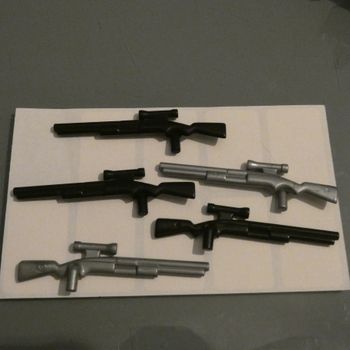 lot de 5 fusils militaires playmobil(65)