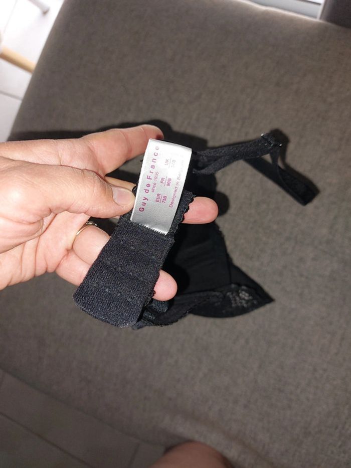 Soutien gorge - photo numéro 3