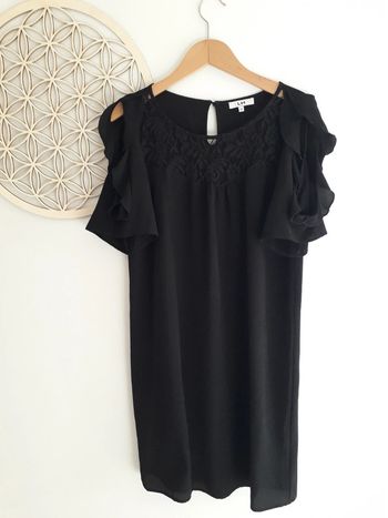 robe noir