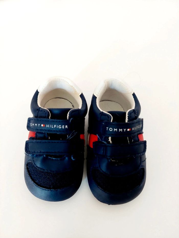 Chaussures Tommy Hilfiger neuf - photo numéro 2