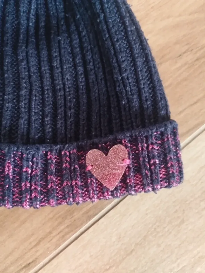 Bonnet en mailles avec pompon fille 3/5 ans - photo numéro 2