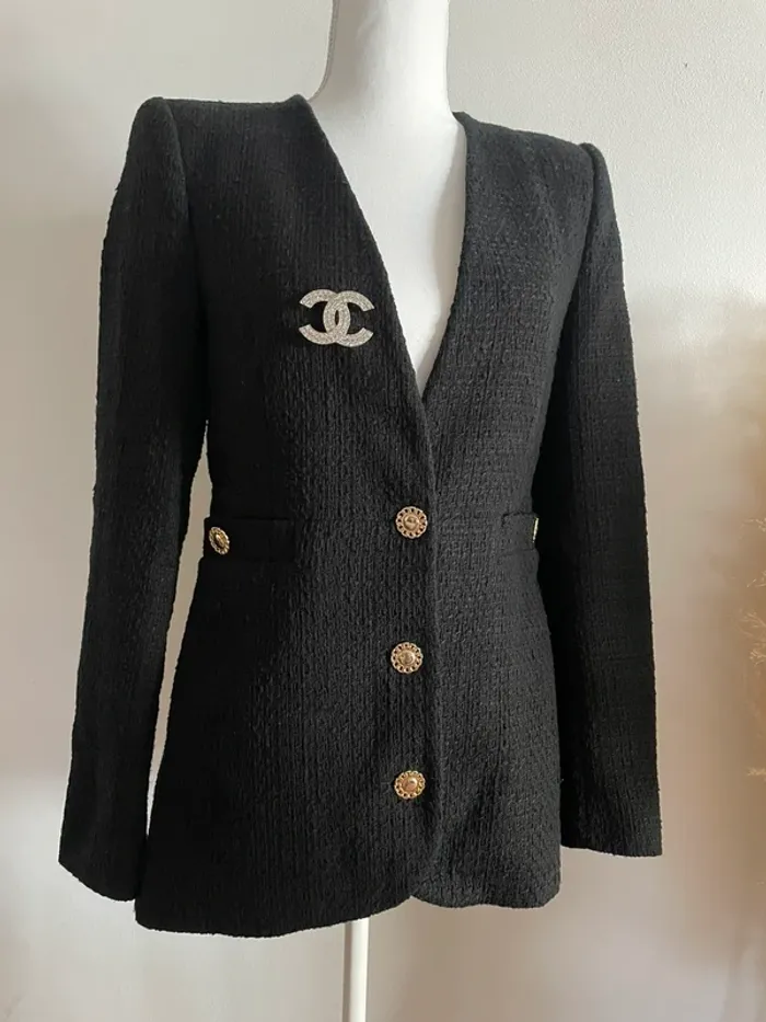 Zara veste blazer tailleur tweed noir avec boutons dorés taille XS - photo numéro 2
