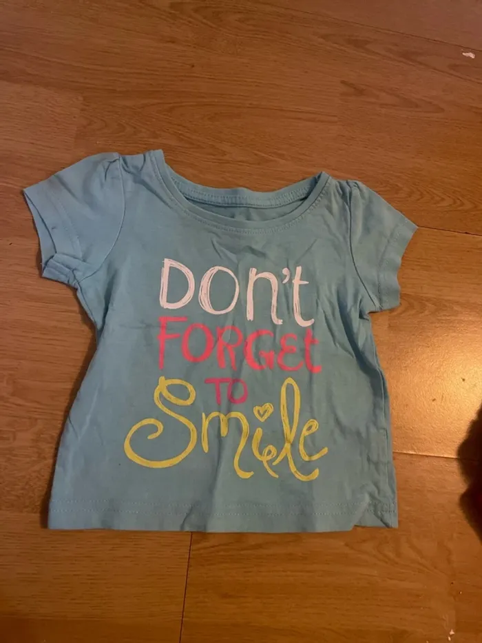 Tee shirt fille primark 12 mois