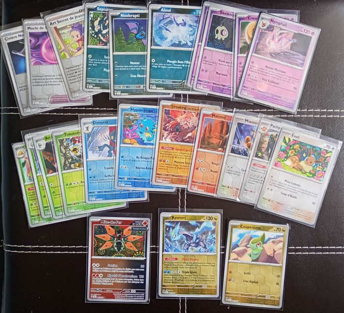 Lot de 48 cartes Pokémon Rev/Holo/Co/ Fable Nébuleuse  EV6.5 Fr - photo numéro 3