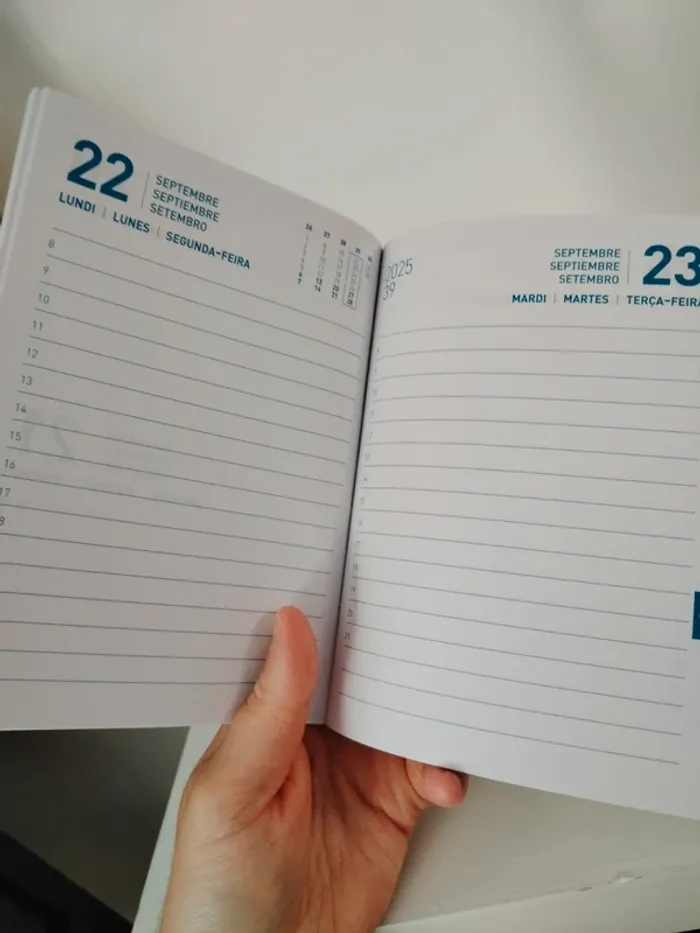 Agenda 2025/2026 chiot - photo numéro 7