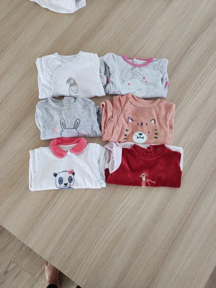 Lot 6 pyjamas 3 mois