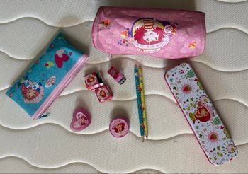 Accessoires charlotte aux fraises