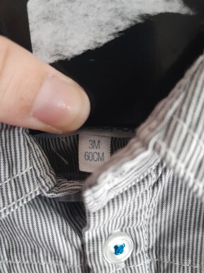 Short et chemise - photo numéro 4