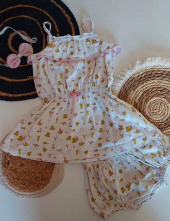 Ensemble bébé fille fleurie débardeur bretelles et short culotte été