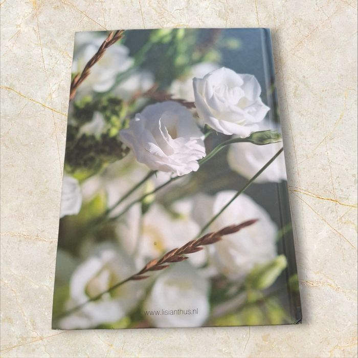 Livre Events Lisianthus - photo numéro 2