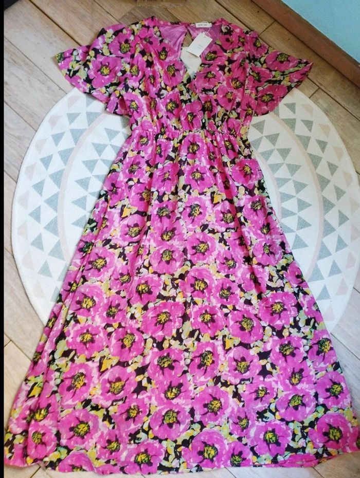 Robe longue fleurie - Archie Love - M/L - Neuf Étiquette - photo numéro 6
