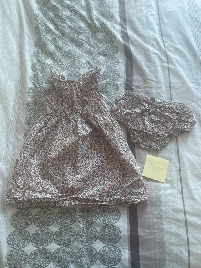 Ensemble robe 36 mois kiabi