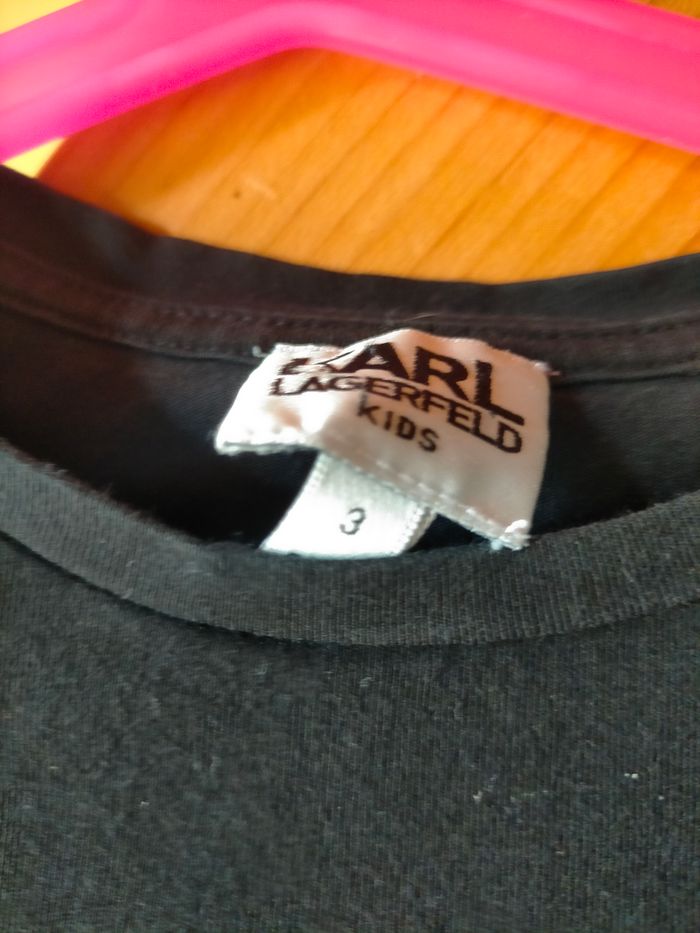 Très beau tee shirt Karl Lagerfeld 3 ans - photo numéro 2