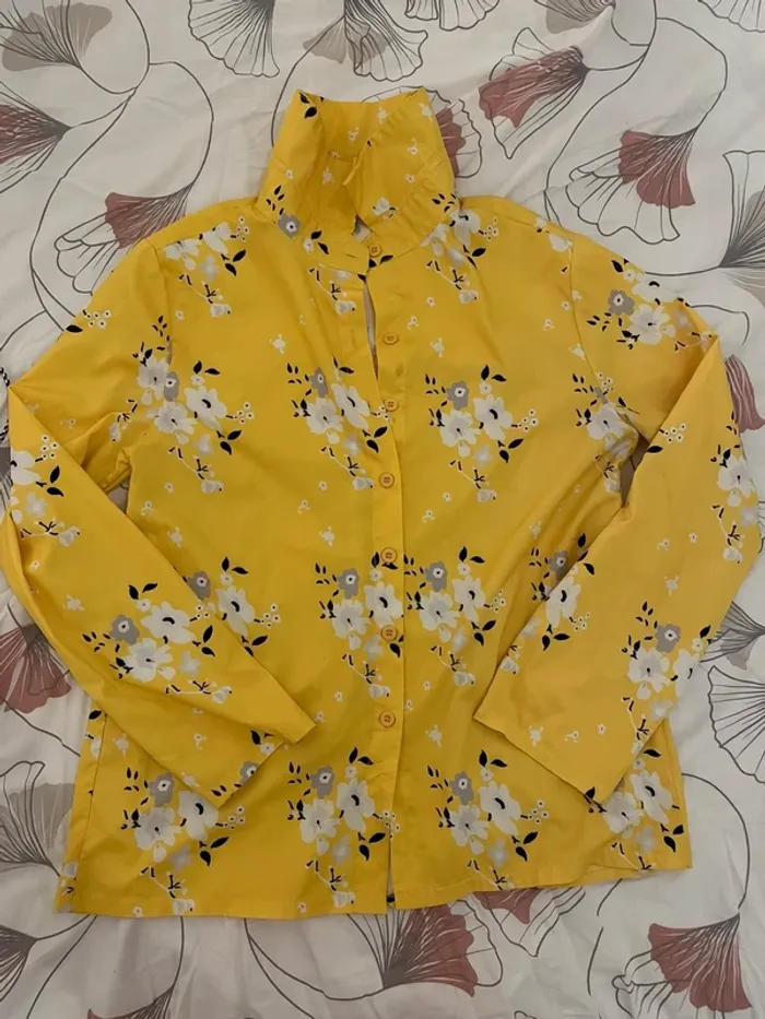 Chemise jaune fleuri - photo numéro 3