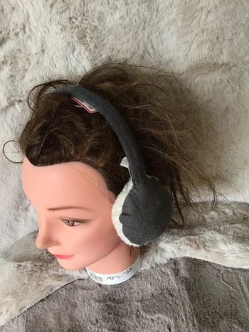 Cache oreille gris et crème  molletonné taille S  (1223)