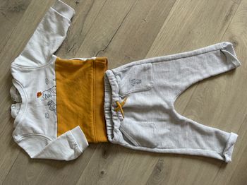 Ensemble taille 12 mois