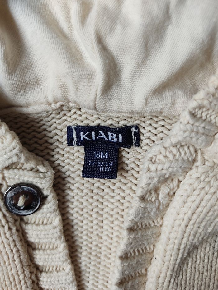 Gilet à capuche beige mixte Kiabi - Taille 18 mois - Très bon état - photo numéro 6