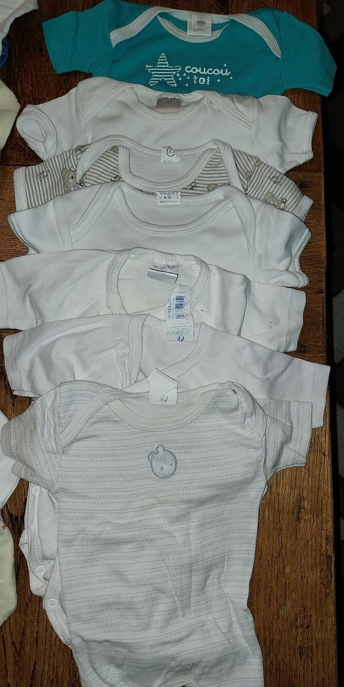 Gros lot de vêtements garçon printemps été - photo numéro 6