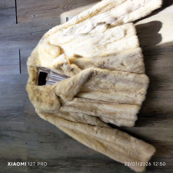 Manteau vison blanc - photo numéro 5