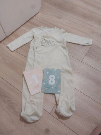 Pyjama jaune pâle 86cm