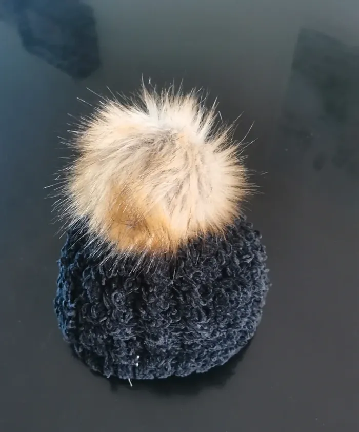 Bonnet ponpon taille 53 cm