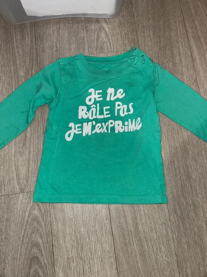 Tee shirt