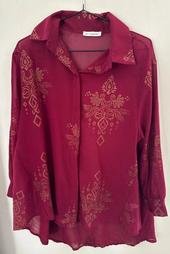 👚Magnifique chemisier transparent avec ses motifs taille unique- neuf sans étiquette
