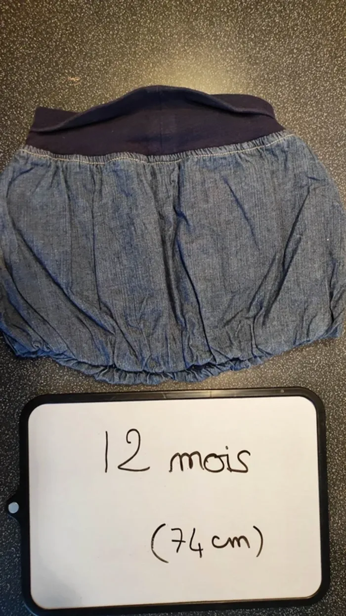 t-shirt à manches courtes + jupe taille 12 mois - photo numéro 4