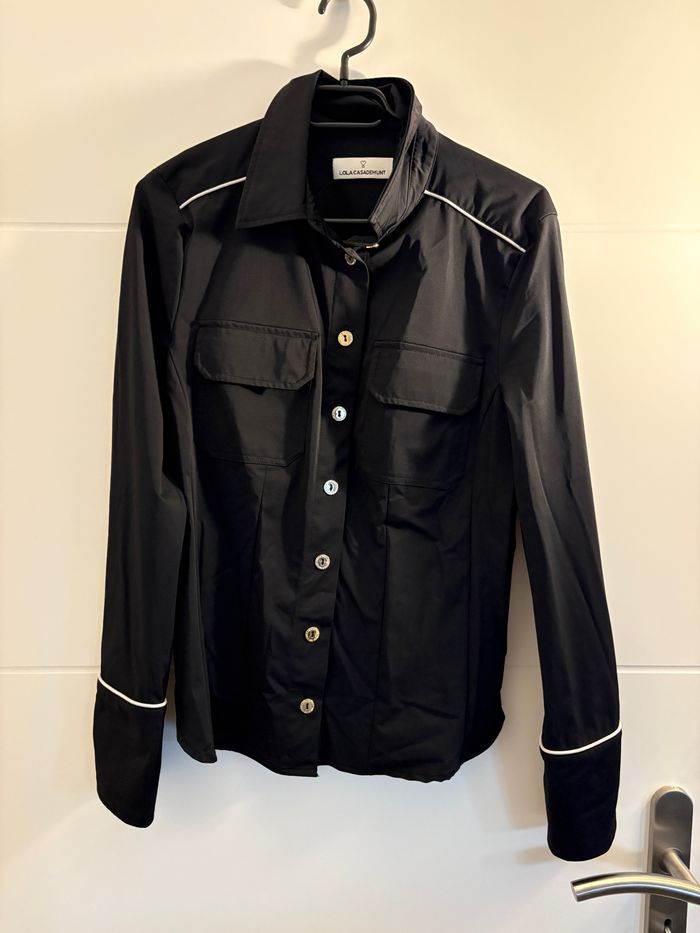 Chemise