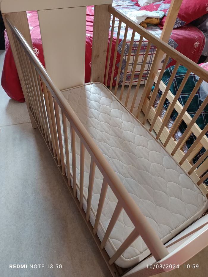 Lit bébé - photo numéro 3