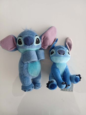 Duo de Peluches Stitch - Disney