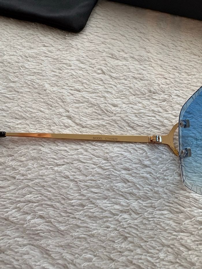 Lunette de soleil - photo numéro 8