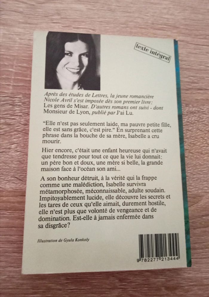 Nicole Avril - La disgrâce - photo numéro 3