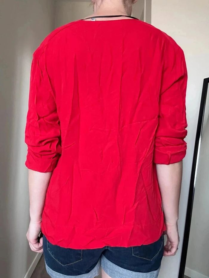 Blouse légère col V rouge vif - Taille 38 - Neuf sans étiquette - photo numéro 9