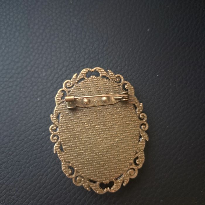 Broche style industrielle résine - photo numéro 6