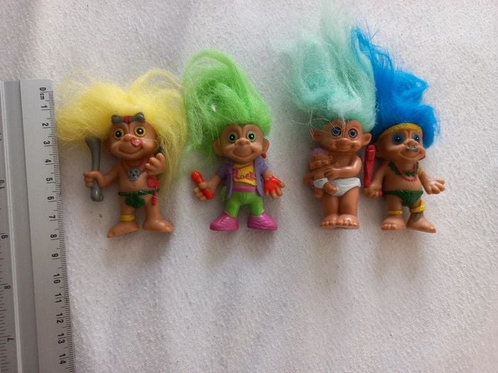 Lot de 4 troll vintage