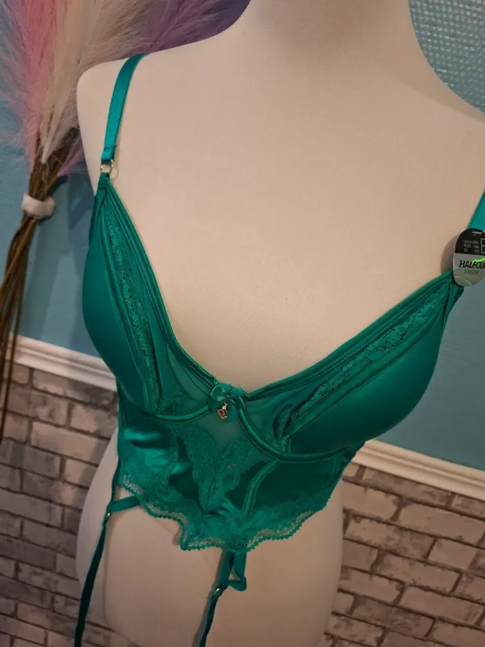 💄Superbe bustier vert émeraude 💄 - photo numéro 2