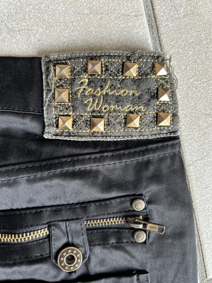 Short longueur genoux - photo numéro 5