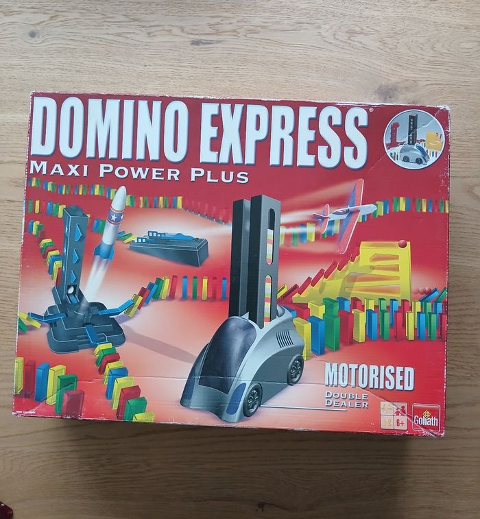 Domino express
Goliath