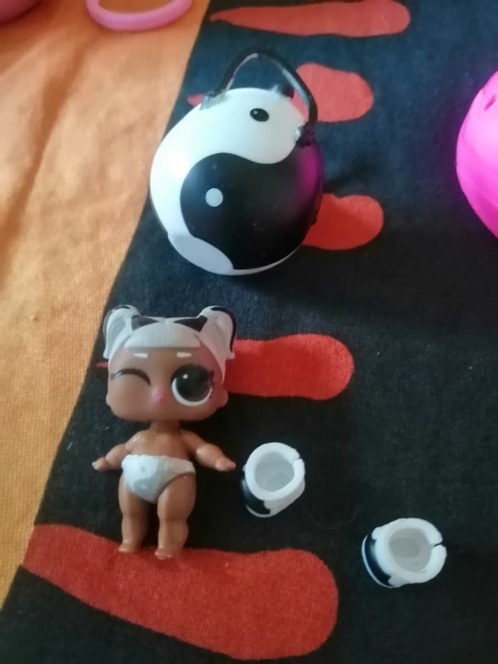 Poupée lol surprise et ses accessoires - photo numéro 2