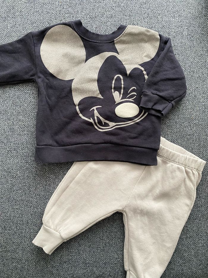 Ensemble Mickey