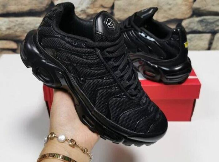TN Nike Air Max Plus NOIR - photo numéro 6
