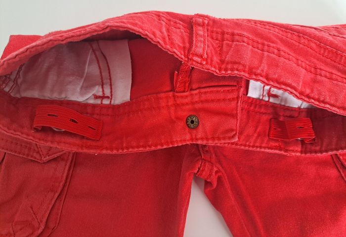 Short rouge garçon 5 ans TBE - photo numéro 6