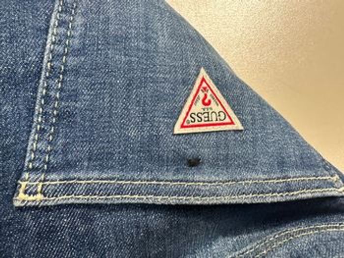 Guess jean à strass taille 27 - photo numéro 8