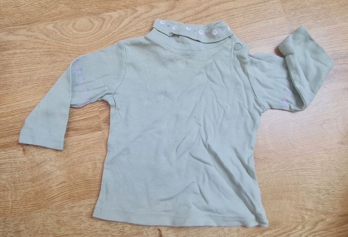 T-shirts