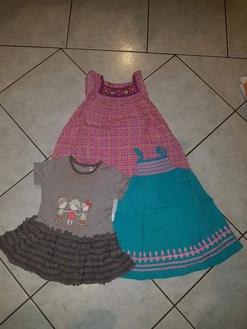 Lot de 3 jolies robes