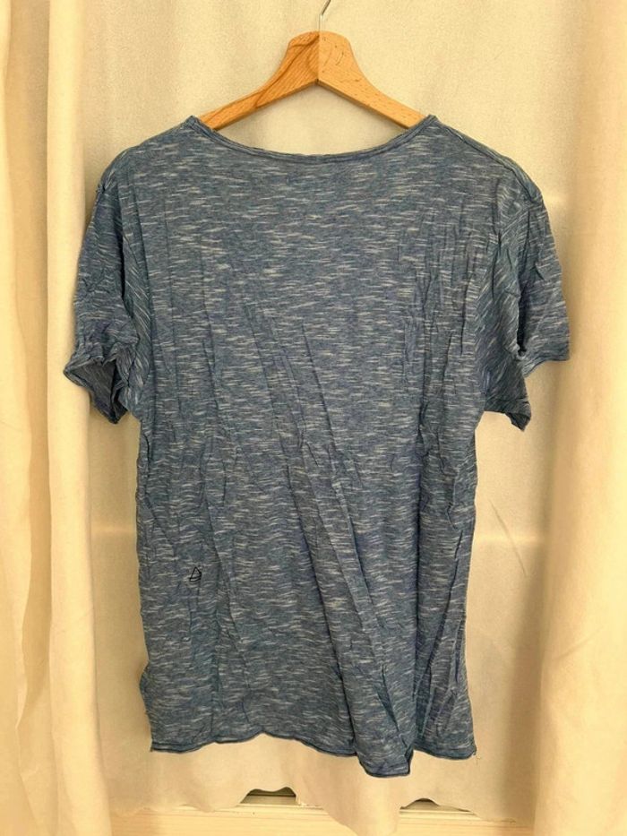 T shirt à motif - photo numéro 3